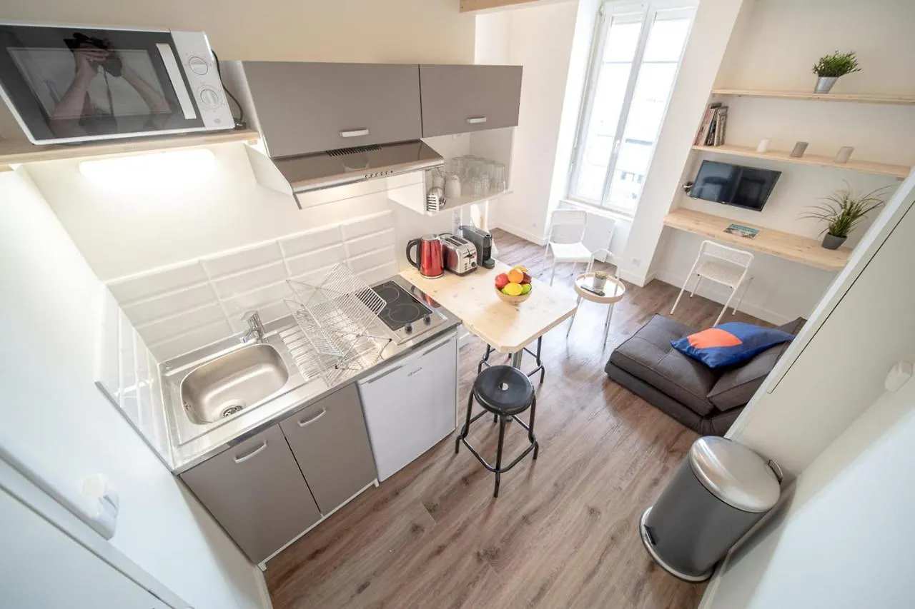 Apartment La Maison Gratte Ciel-Appartement Londres-Jardin Villeurbanne France